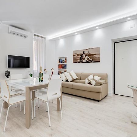 Bmga L The White Crown Apartment In Testaccio 로마 외부 사진