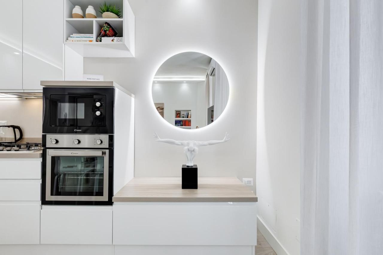 Bmga L The White Crown Apartment In Testaccio 로마 외부 사진
