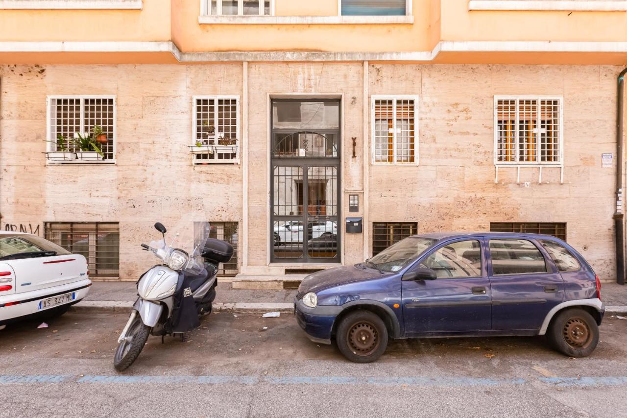 Bmga L The White Crown Apartment In Testaccio 로마 외부 사진