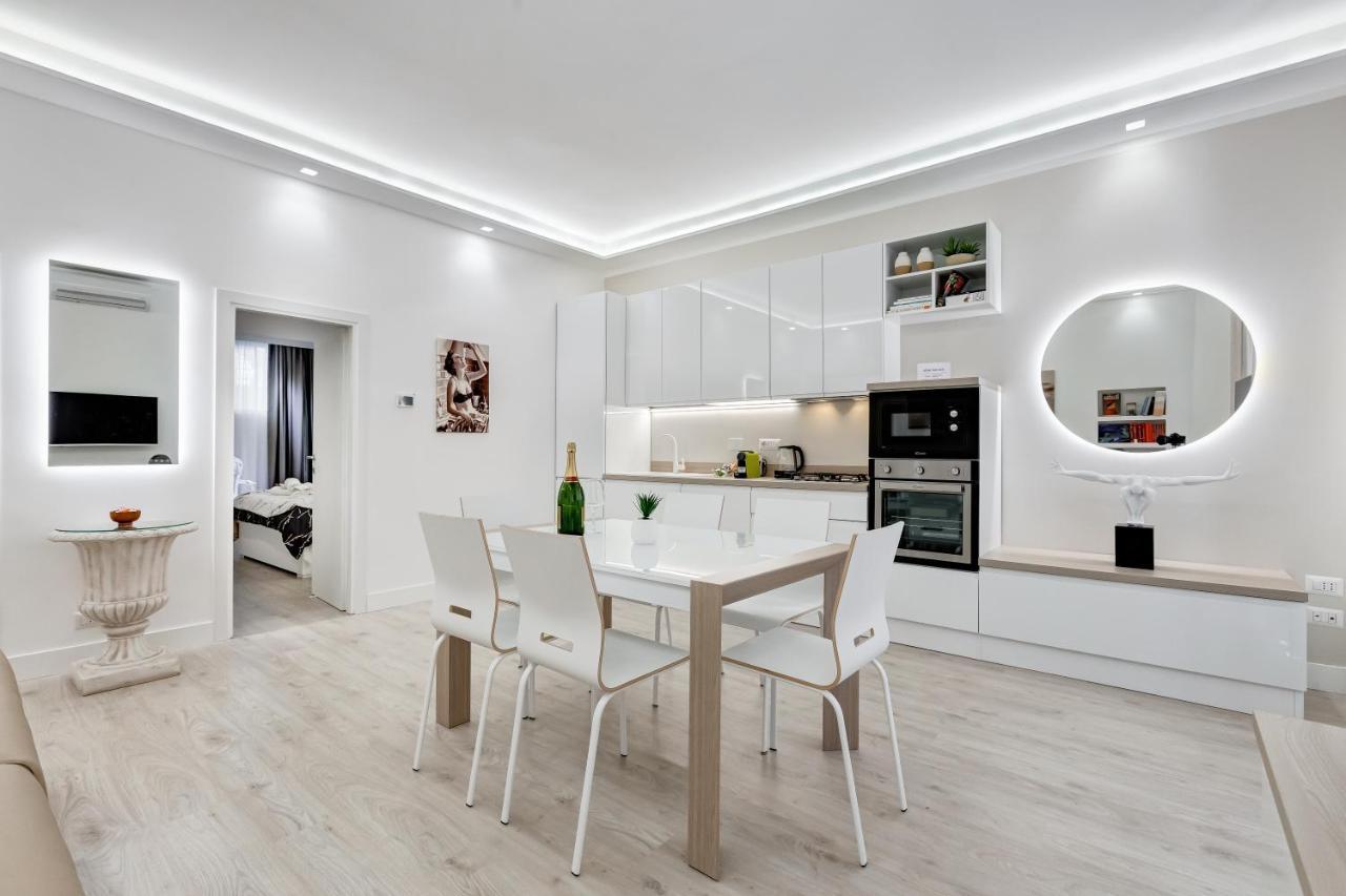 Bmga L The White Crown Apartment In Testaccio 로마 외부 사진